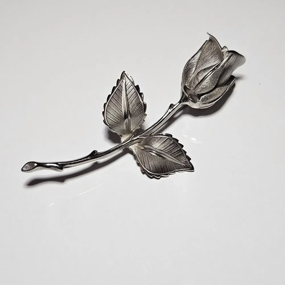 Vintage Signed Giovanni Silver Tone Figural Floral Textured Rose Brooch